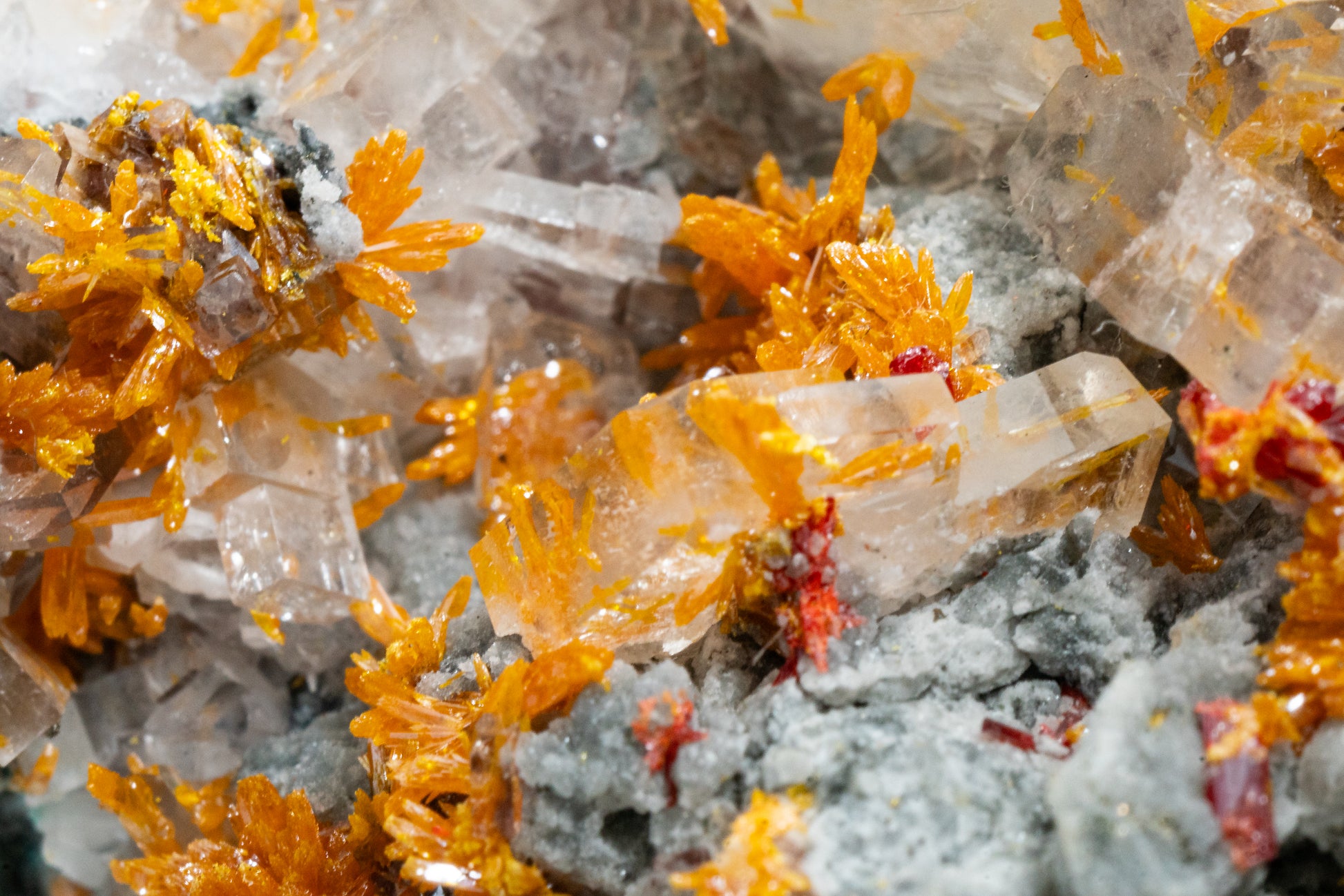 Orpiment, Realgar, Barite, - Quiruvilca Mine, Peru