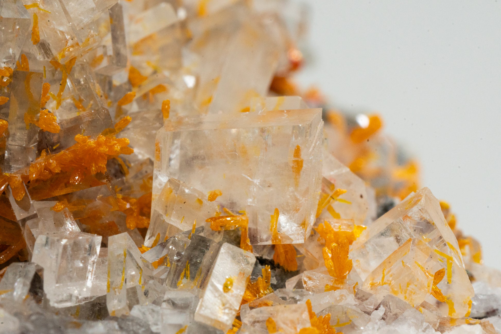 Orpiment, Realgar, Barite, - Quiruvilca Mine, Peru