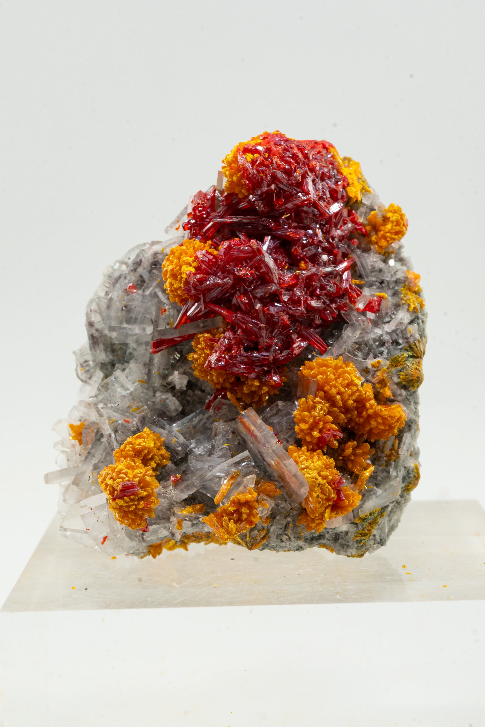 Orpiment, Realgar, Barite, - Quiruvilca Mine, Peru