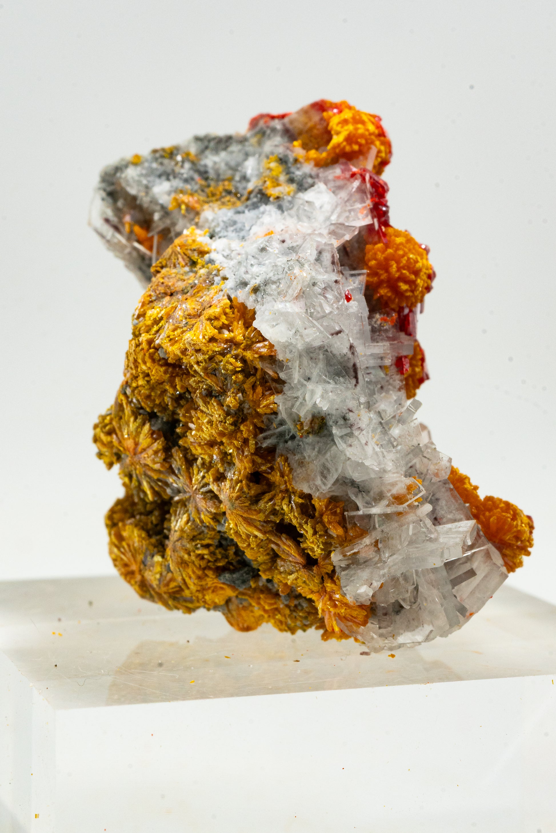 Orpiment, Realgar, Barite, - Quiruvilca Mine, Peru