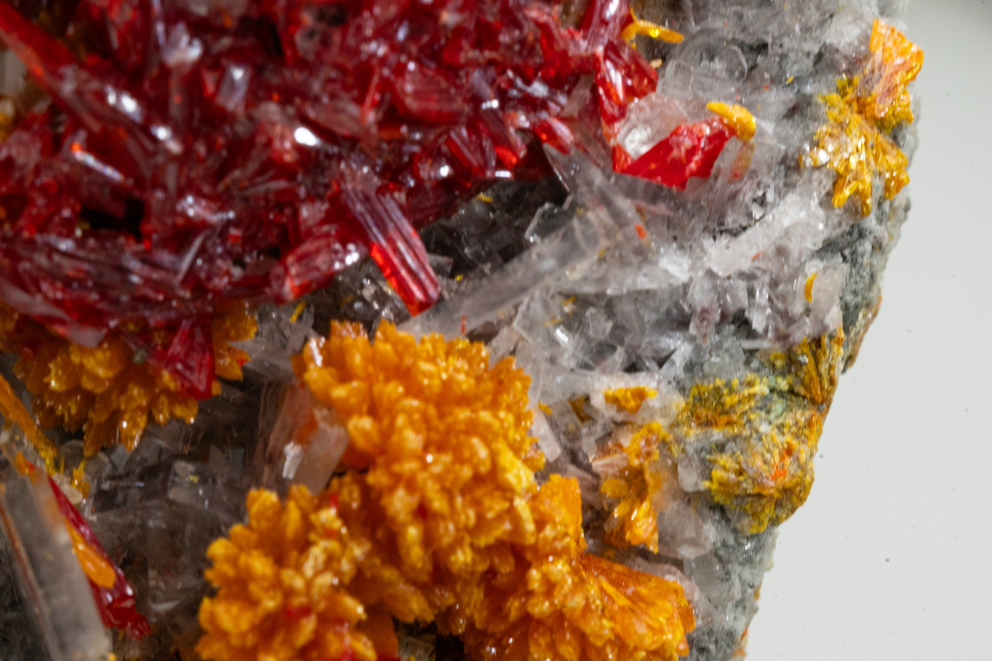 Orpiment, Realgar, Barite, - Quiruvilca Mine, Peru