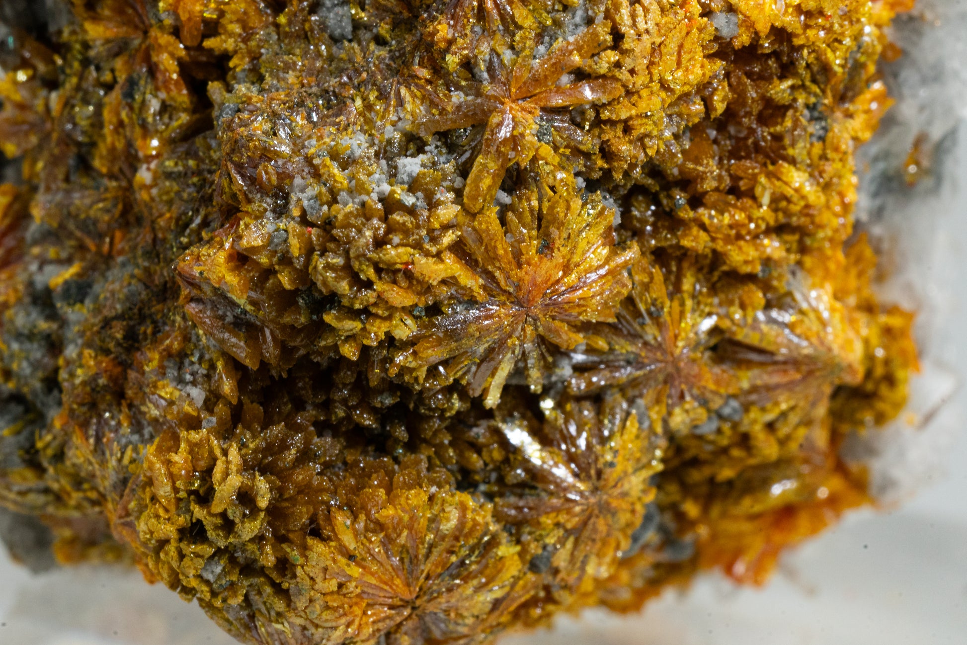 Orpiment, Realgar, Barite, - Quiruvilca Mine, Peru