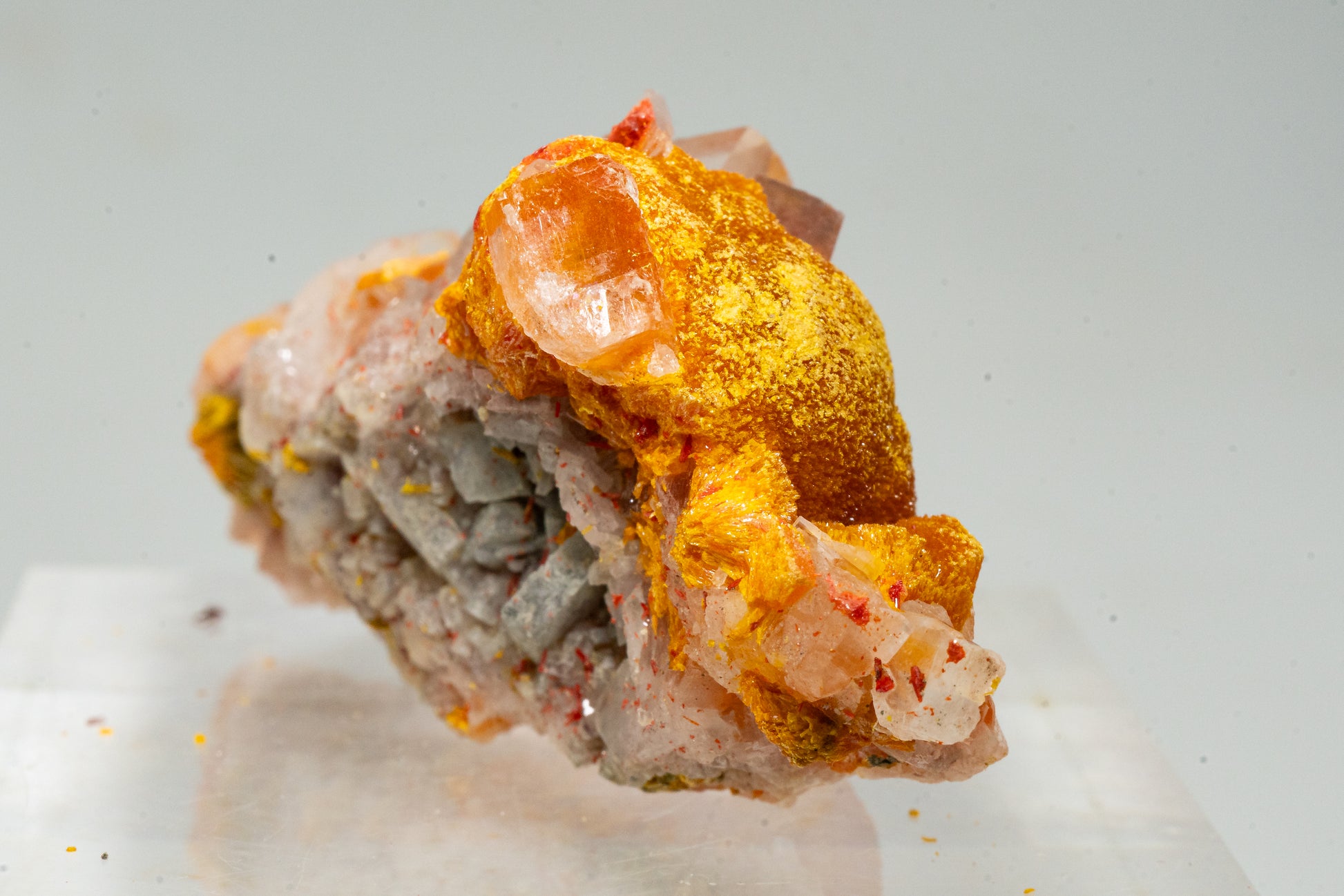 Orpiment, Realgar, Barite, - Quiruvilca Mine, Peru
