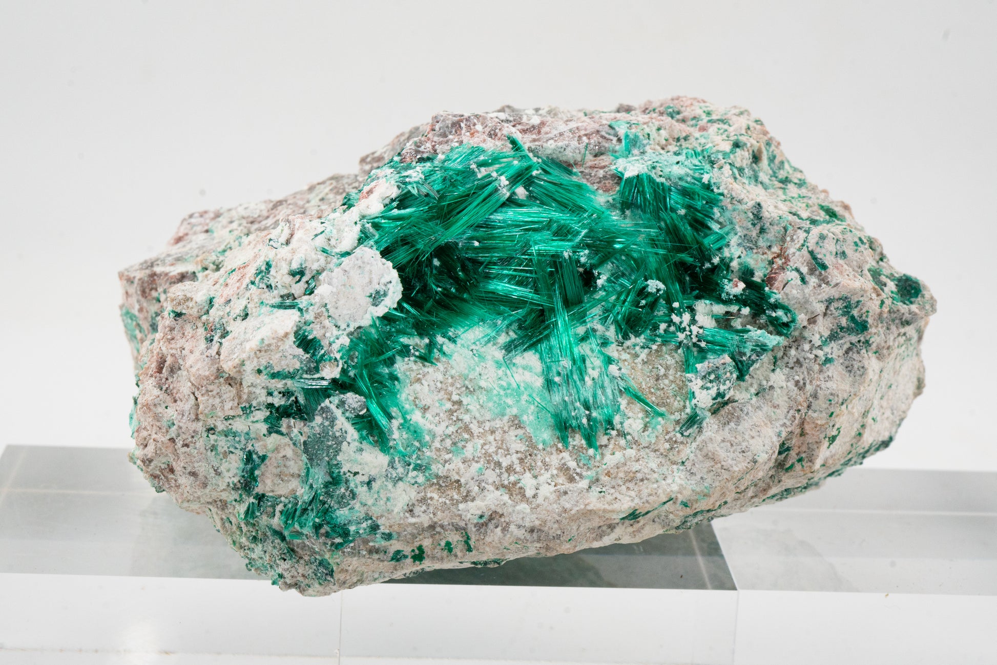 Brochantite - Milpillas Mine, Mexico