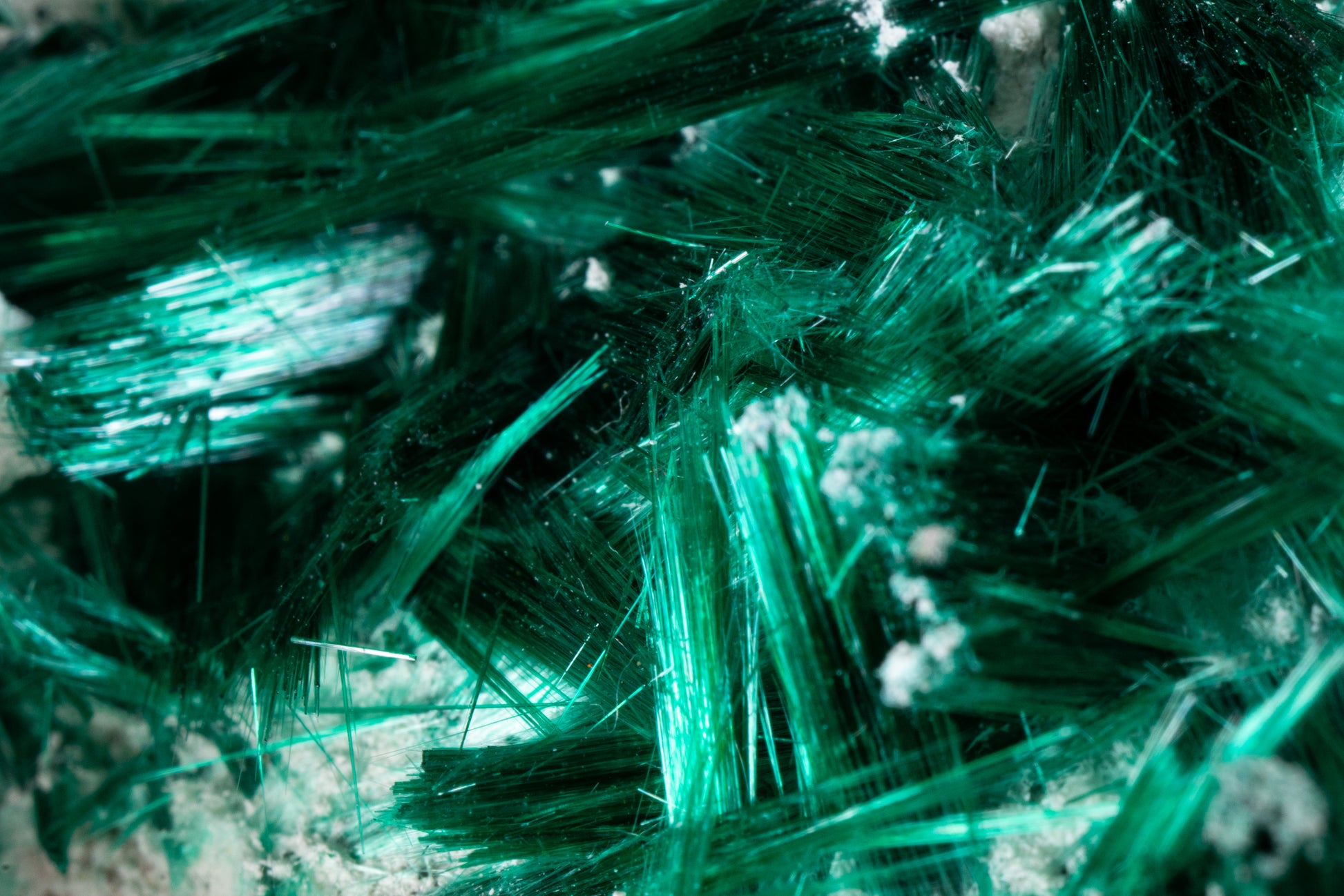Brochantite - Milpillas Mine, Mexico